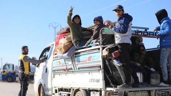 �nsani koridordan ge�i�ler ba�lad�