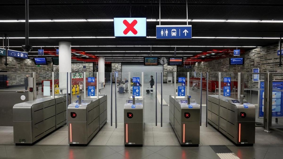 Belçika'da ülke çapında 5 günlük grev: Çok sayıda tren seferleri iptal edildi