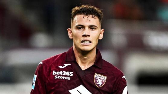 Kristjan Asllani teklifi reddetti