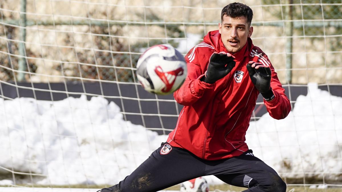 Gaziantep FK, Gen�lerbirli�i ma�� i�in taktik �al��t�