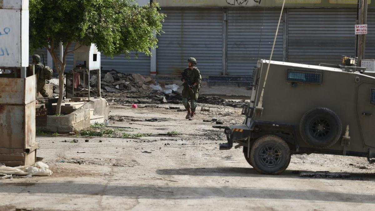 Kud�s'te ate� sesleri: Soyk�r�mc� �srail ordusu m�lteci kamp�na sald�rd�