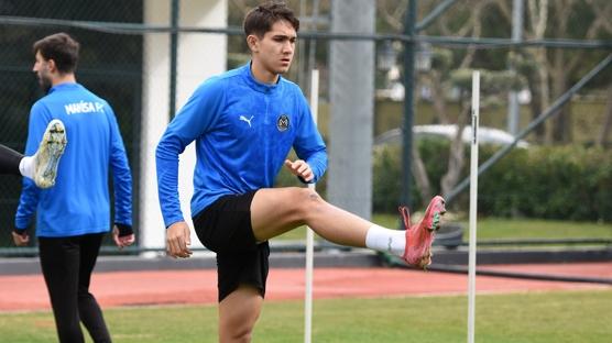 Manisa FK, g�n� yenileme �al��mas�yla tamamlad�