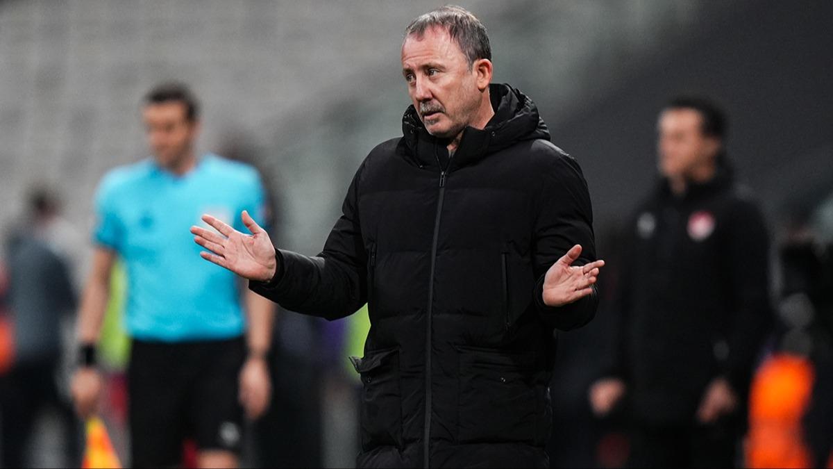 Sergen Yal��n, Ey�pspor ma��na 3 de�i�iklikle ��kt�