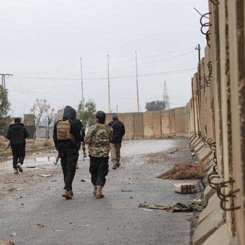 Yolun sonu g�r�nd�! Suriye ��i�leri Bakanl���: Silahlar�n� teslim edenlerin kay�tlar� al�n�yor