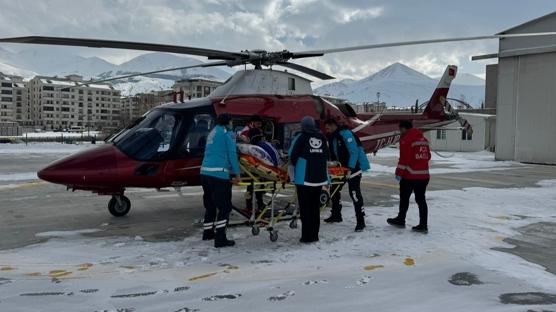 94 ya��ndaki hastan�n imdad�na  ambulans helikopter yeti�ti