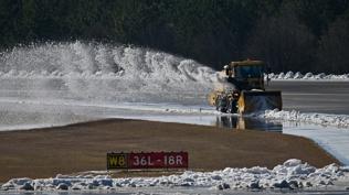 ABD'de kar f�rt�nas� ve a��r� so�uk: �l� say�s� 30'a y�kseldi