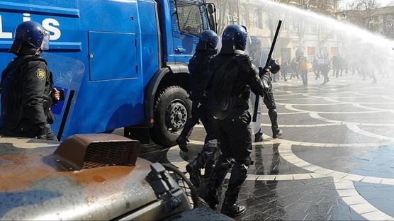 Azerbaycan'da büyükelçiliğe terör saldırısı: Şüpheliler gözaltına alındı