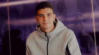 ��te Yasin �zcan'�n geli� saati