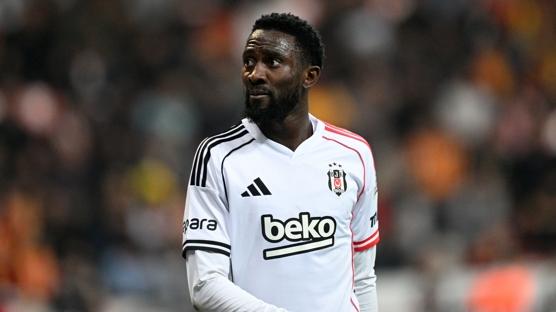 Be�ikta�l� futbolcu Wilfred Ndidi'nin babas� vefat etti