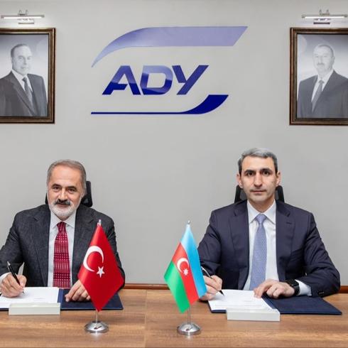 T�rkiye ile Azerbaycan aras�nda demir yolu anla�mas�