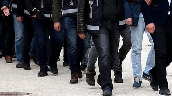 2 ilde e� zamanl� Narkokapan operasyonu: 445 ��pheli yakaland�