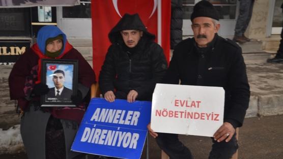 Ac�l� baba evlad�na seslendi: Sizi kand�rarak g�t�rd�ler