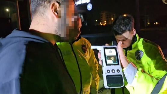 Kaza yapan alkollü sürücüden şaşırtan savunma: Direksiyonu eşim kırdı