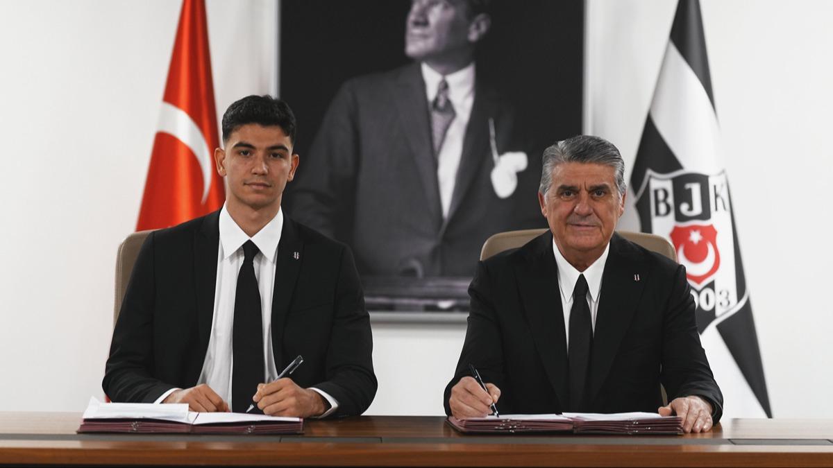 Transfer açıklandı!