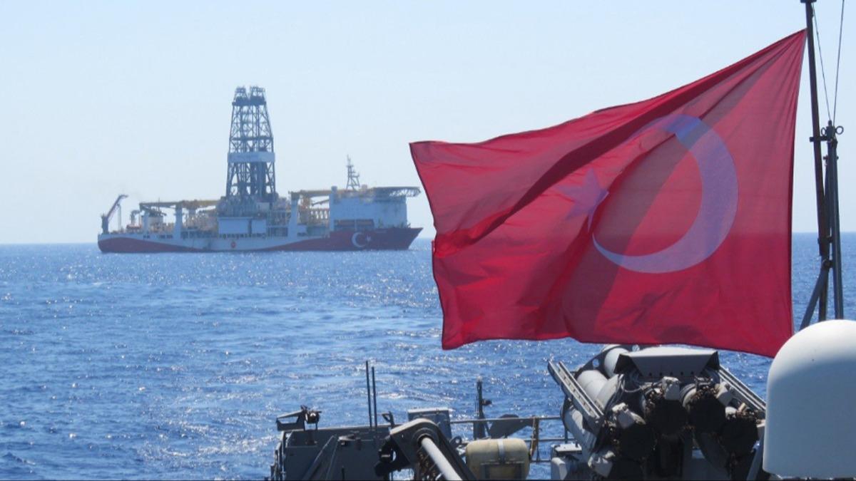 Atina'ya cevap: 2 y�ll�k de�il, s�resiz