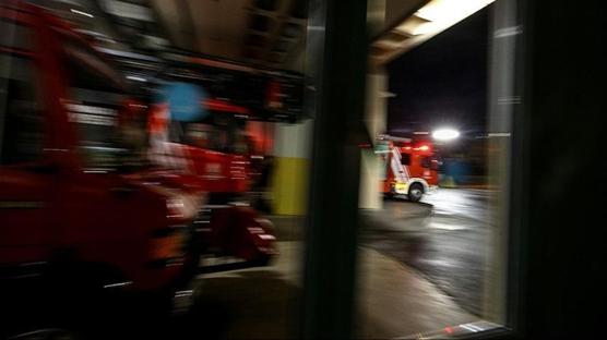 Beyo�lu'nda 5 katl� otelde korkutan yang�n: �ok say�da ekip sevk edildi