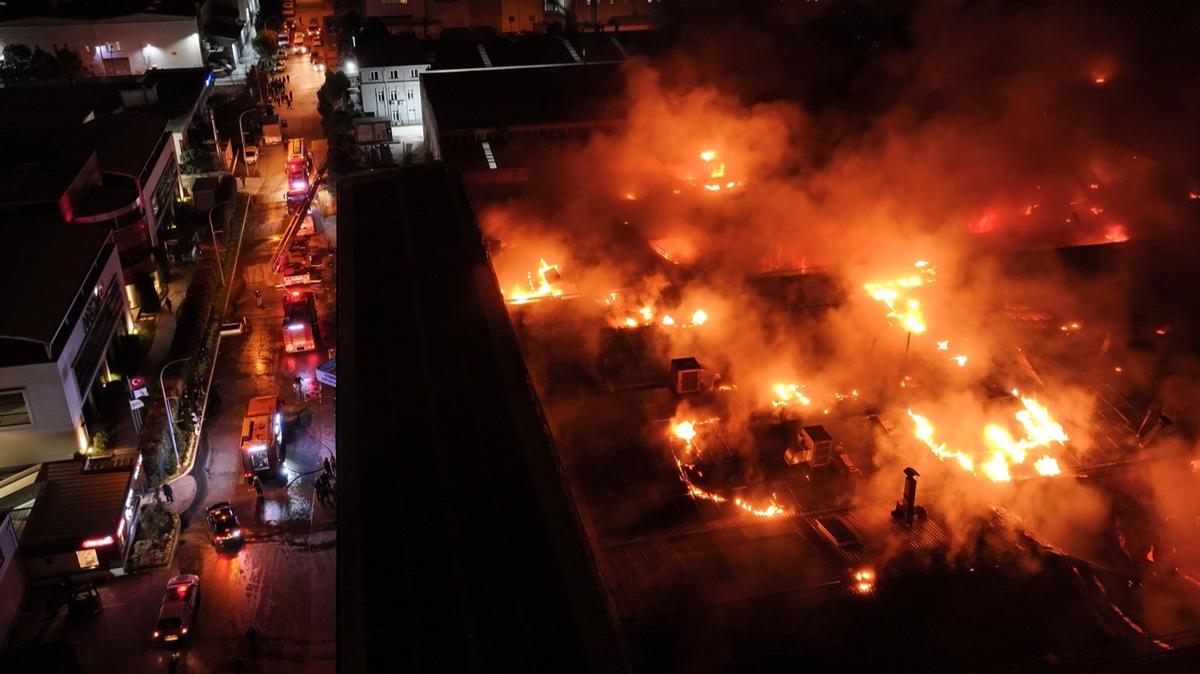 Bursa'da kimyasal fabrikas�nda yang�n