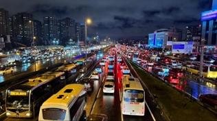 Trafik durma noktas�na geldi