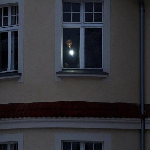 Kritik altyap� alarm�: Berlin'de elektrik �ebekesine sald�r�