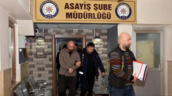 Sahte polis ve savc� �etesi ��kertildi: 11 ��pheli g�zalt�nda