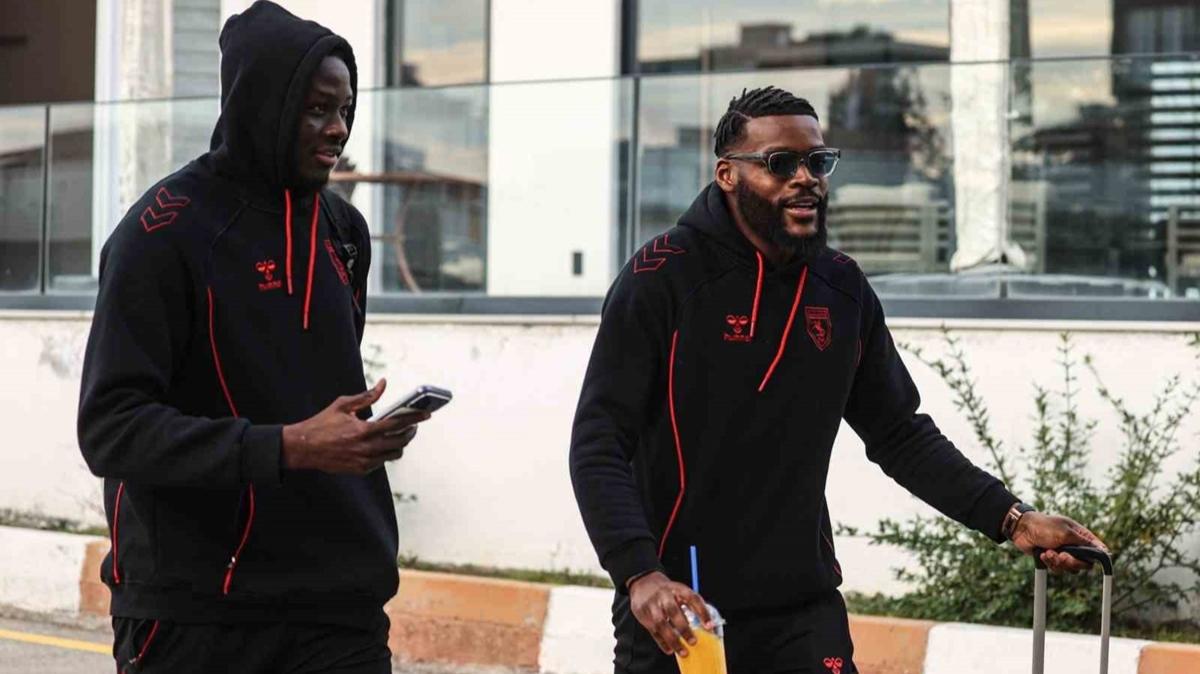 Samsunspor, Kas�mpa�a ma�� i�in �stanbul'a gitti