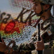 G�ney K�br�s d�nyaya rezil oldu! Askeri tatbikatta g�r�lmemi� olay