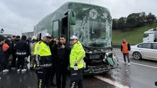 Konyaspor U19 Tak�m�, �stanbul'da kaza yapt�