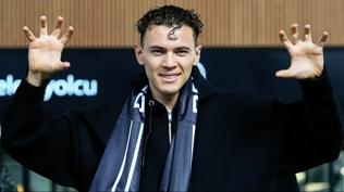 Kristjan Asllani �stanbul'a geldi