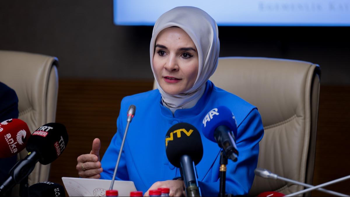 Bakan G�kta�'tan �dijital fark�ndal�k� uyar�s�: Kap�m�z� kilitlemek yetmez