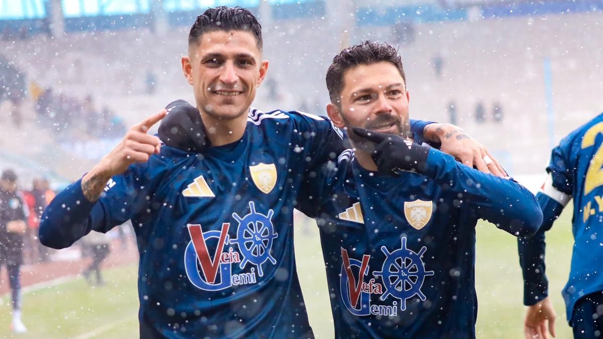 Erzurumspor FK, Sarıyer'i 4 golle yıktı