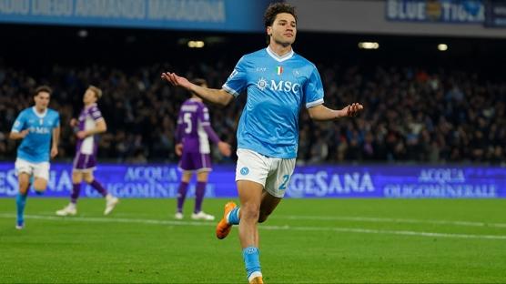 Napoli, Fiorentina kar��s�nda hata yapmad�