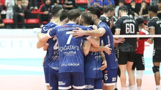 Alanya Belediyespor, Kuşgöz İzmir Vinç Akkuş Belediyespor'u mağlup etti