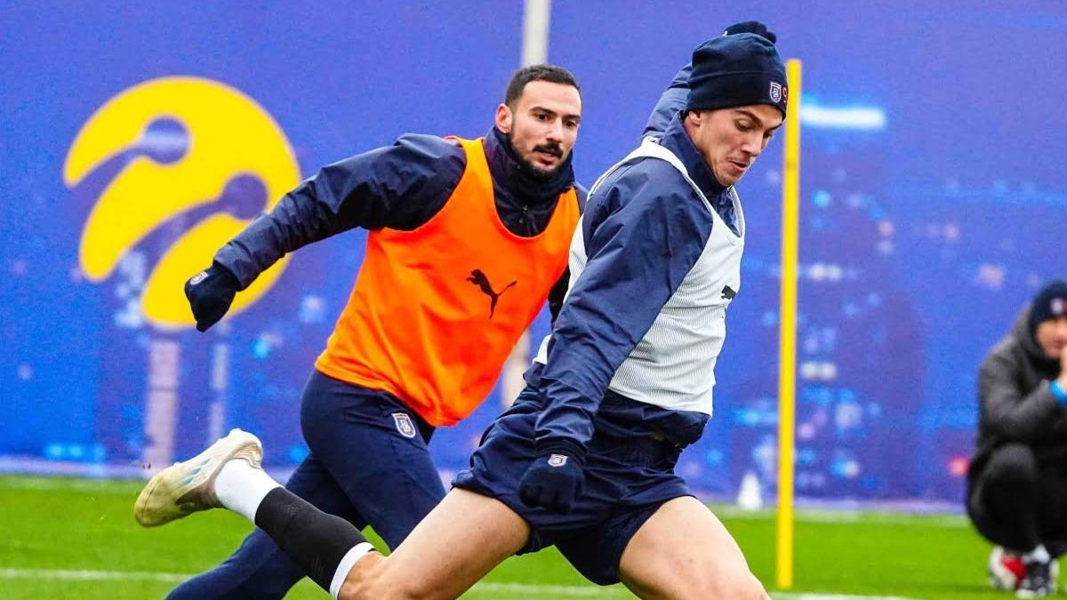 Ba�ak�ehir'de kupa mesaisi ba�lad�