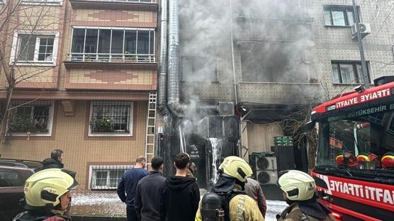 Bayrampaşa'da restoranın bacasında yangın