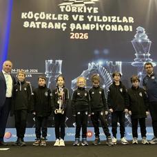 �e�me Belediyesporlu satran���lardan T�rkiye �ampiyonas�'nda b�y�k ba�ar�