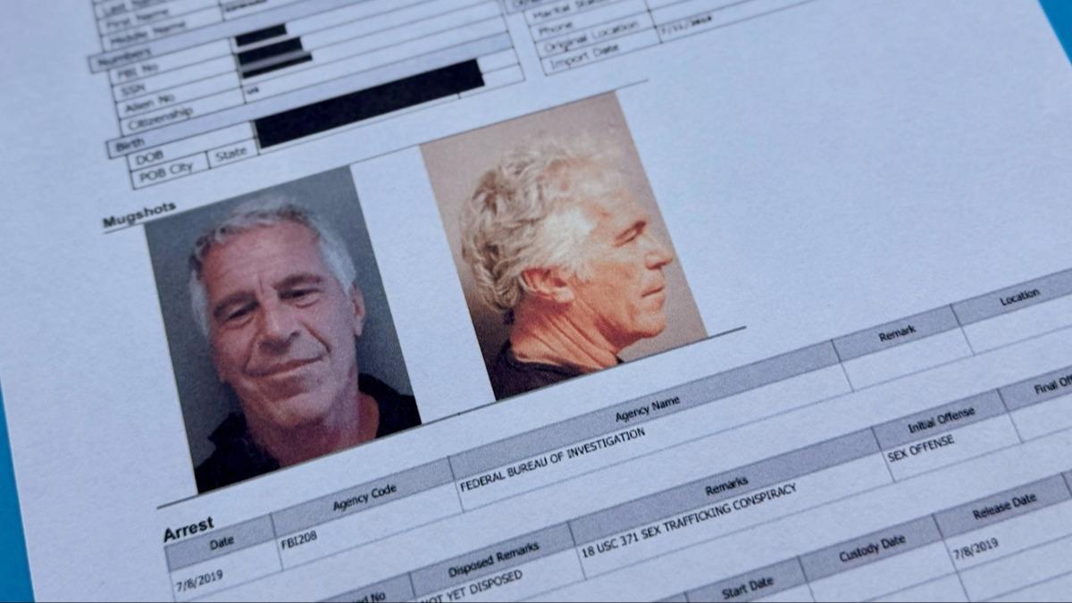 Epstein skandal� b�y�yor: 25 milyon dolarl�k Rothschild anla�mas�