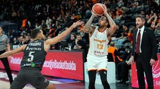Galatasaray MCT Technic, Alia�a Petkimspor'u farkl� ge�ti