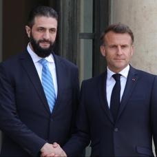 �ara ile Macron aras�nda kritik temas: �stikrar ve yeniden in�a mesaj�