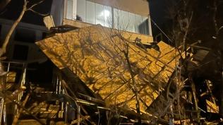 Tekirda�'da f�rt�na etkisini g�sterdi: �at�lar r�zgara dayanamad�