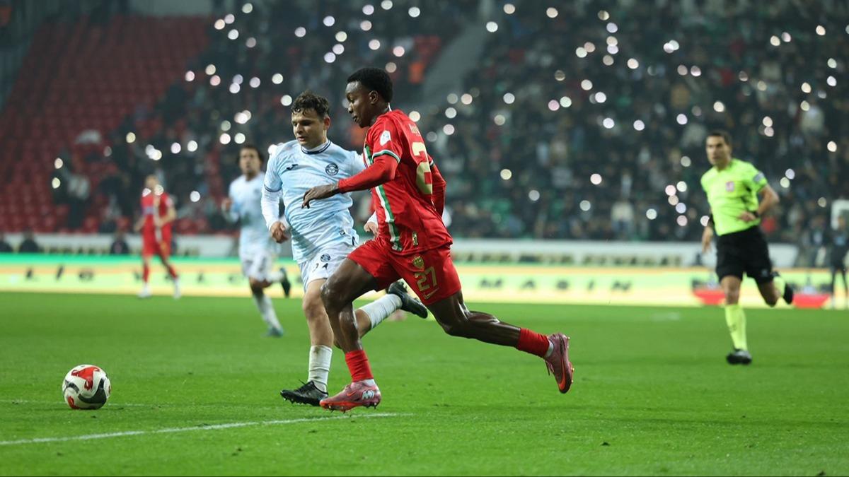 1. Lig'de 23. haftan�n perdesi kapand�