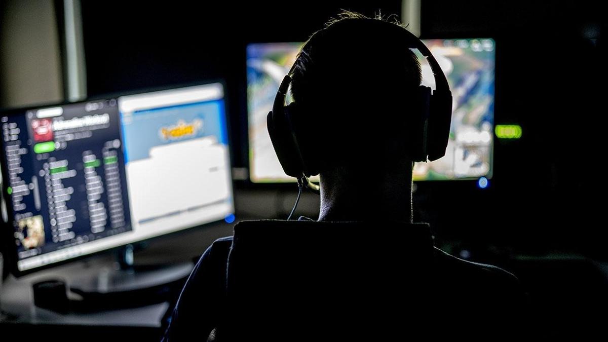 FETÖ'cü hesaplara erişim engeli