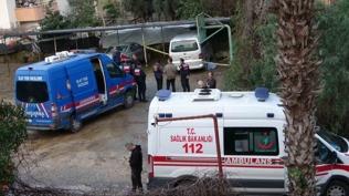 Antalya'da korkutan olay! Ara� otopark�nda ba��ndan vurulmu� halde bulundu