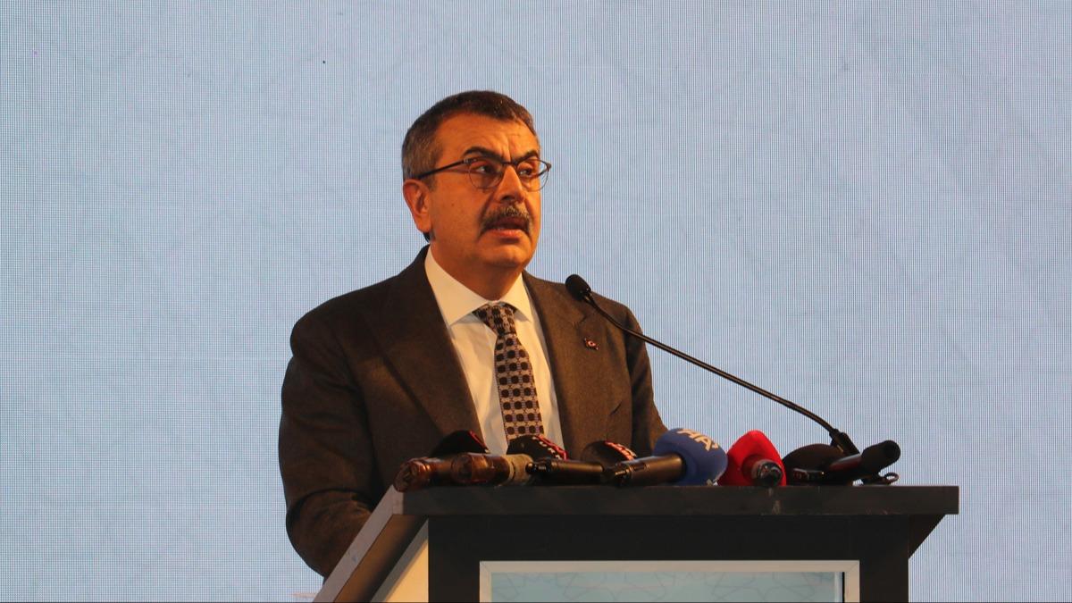 Bakan Tekin: Milli birli�in savunucular�n� yeti�tiriyoruz