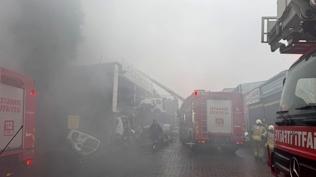 Ba�ak�ehir'de sanayi sitesinde ��kan yang�n s�nd�r�ld�