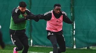 Be�ikta�'ta kupa mesaisi ba�lad�