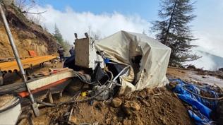 �ad�r�na da�dan kaya par�as� d��t�: ���i ya�am�n� yitirdi