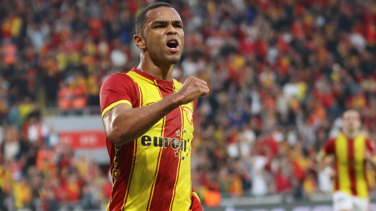 G�ztepe'nin golc�s� Lille'in radar�nda