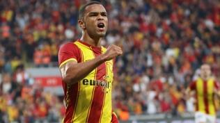 G�ztepe'nin golc�s� Lille'in radar�nda