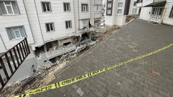 �stinat duvar� y�k�ld�: �evresindeki bina tahliye edildi