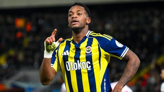 Jhon Duran, Rusya yolcusu